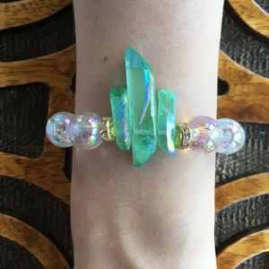 “Emerald City” Aura Quartz Point Stretch Bracelet